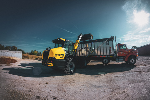 GEHL introduces “All-New” ALT950 large capacity Telescopic Articulated Loader to their North American product line-up